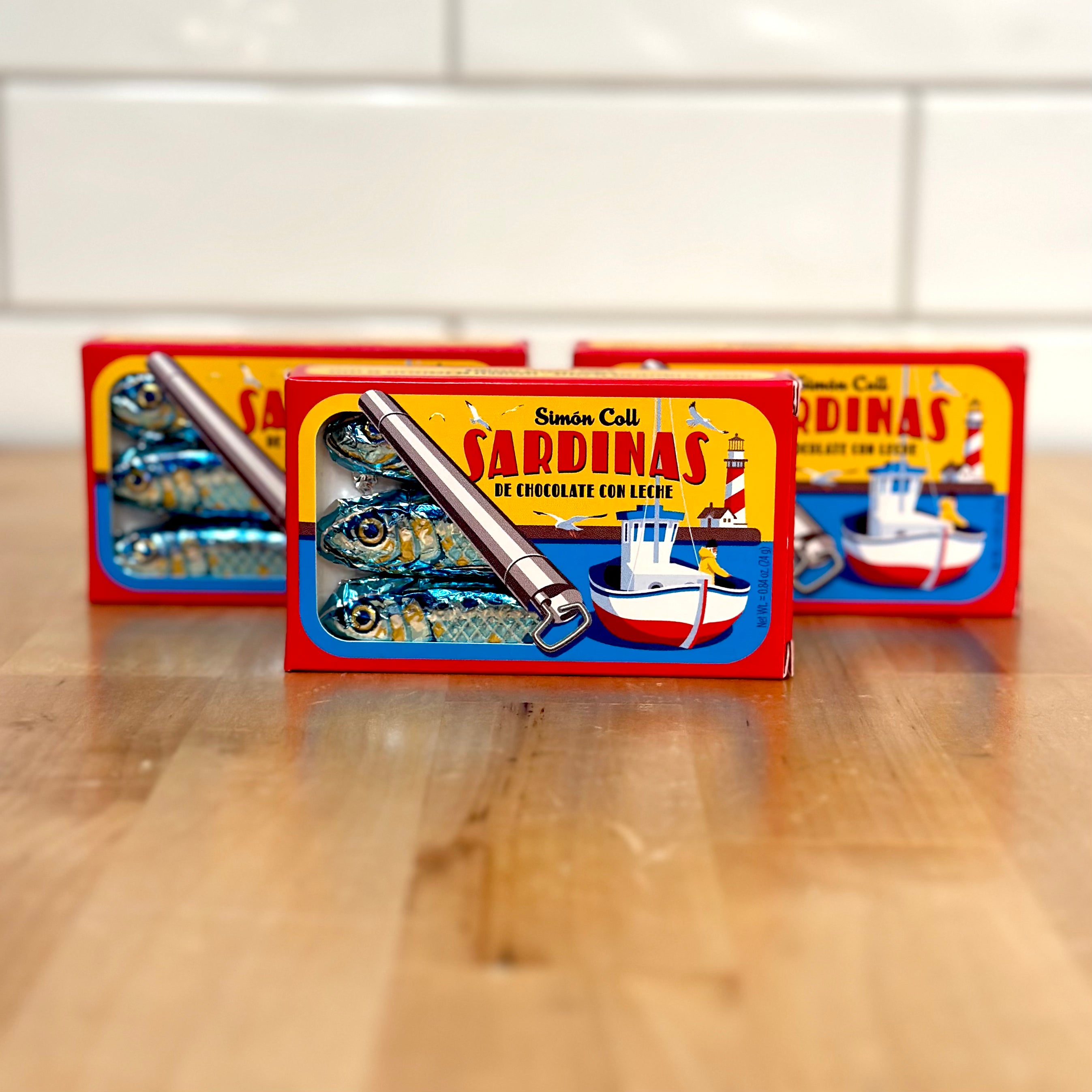 魚のエサ simon SIMON COLL Milk Chocolate Sardines – Mercado Central NYC