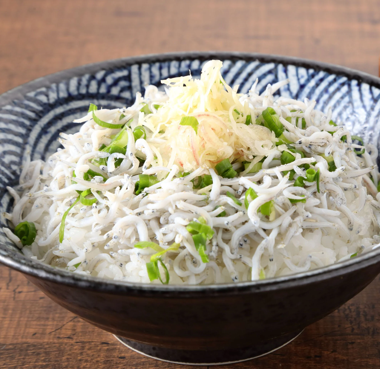 BOKKSU Japanese Shirasu Anchovies Black Pepper & Basil-Infused Oil