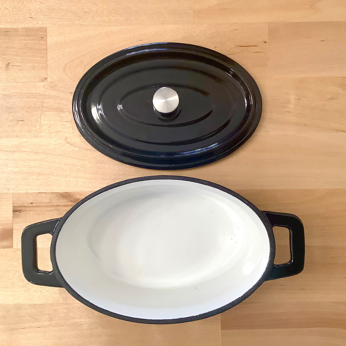 IBILI mini Cast Iron Casserole Oval – Mercado Central NYC