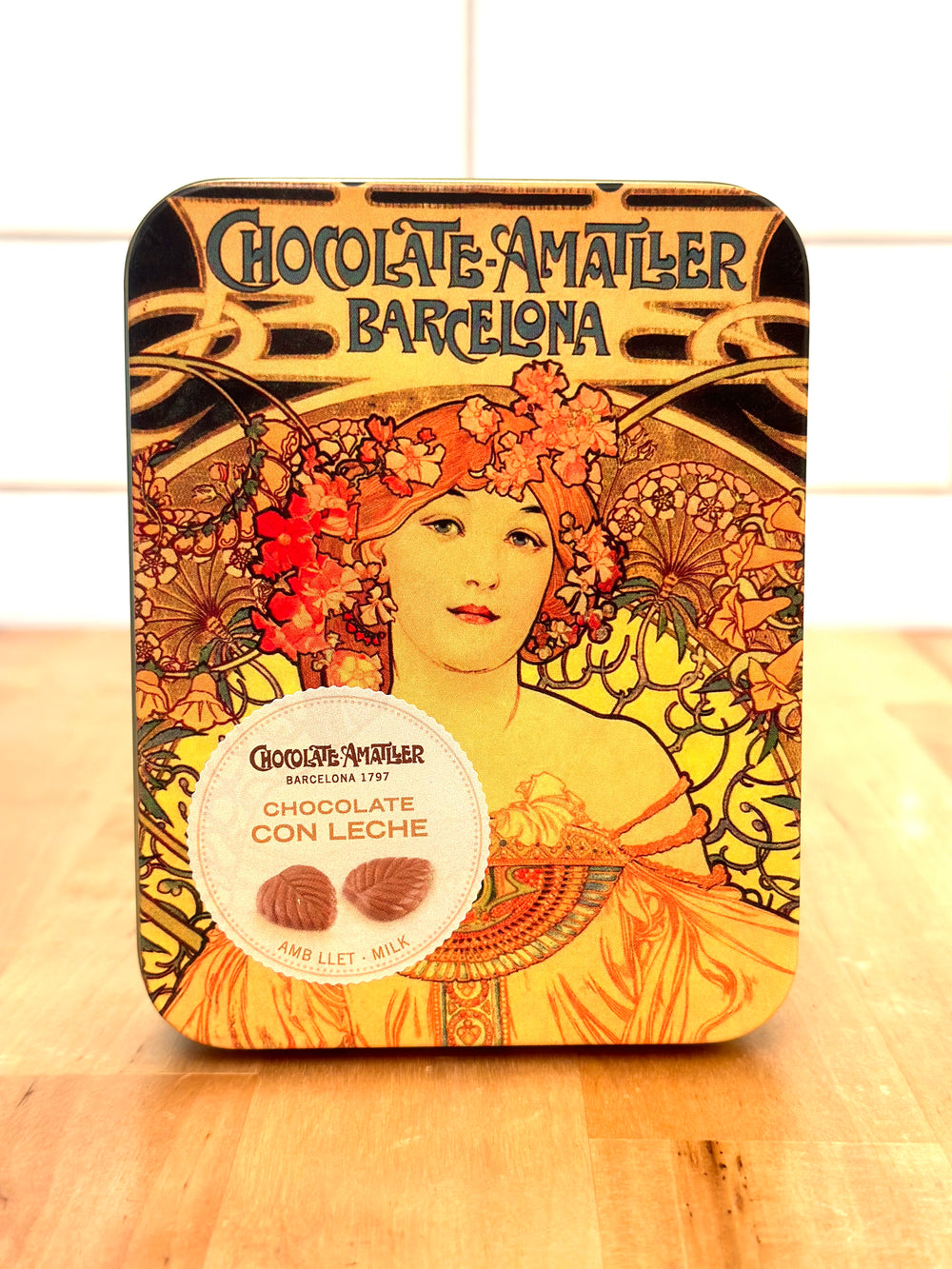 CHOCOLATE AMATLLER Milk Chocolate Leaves