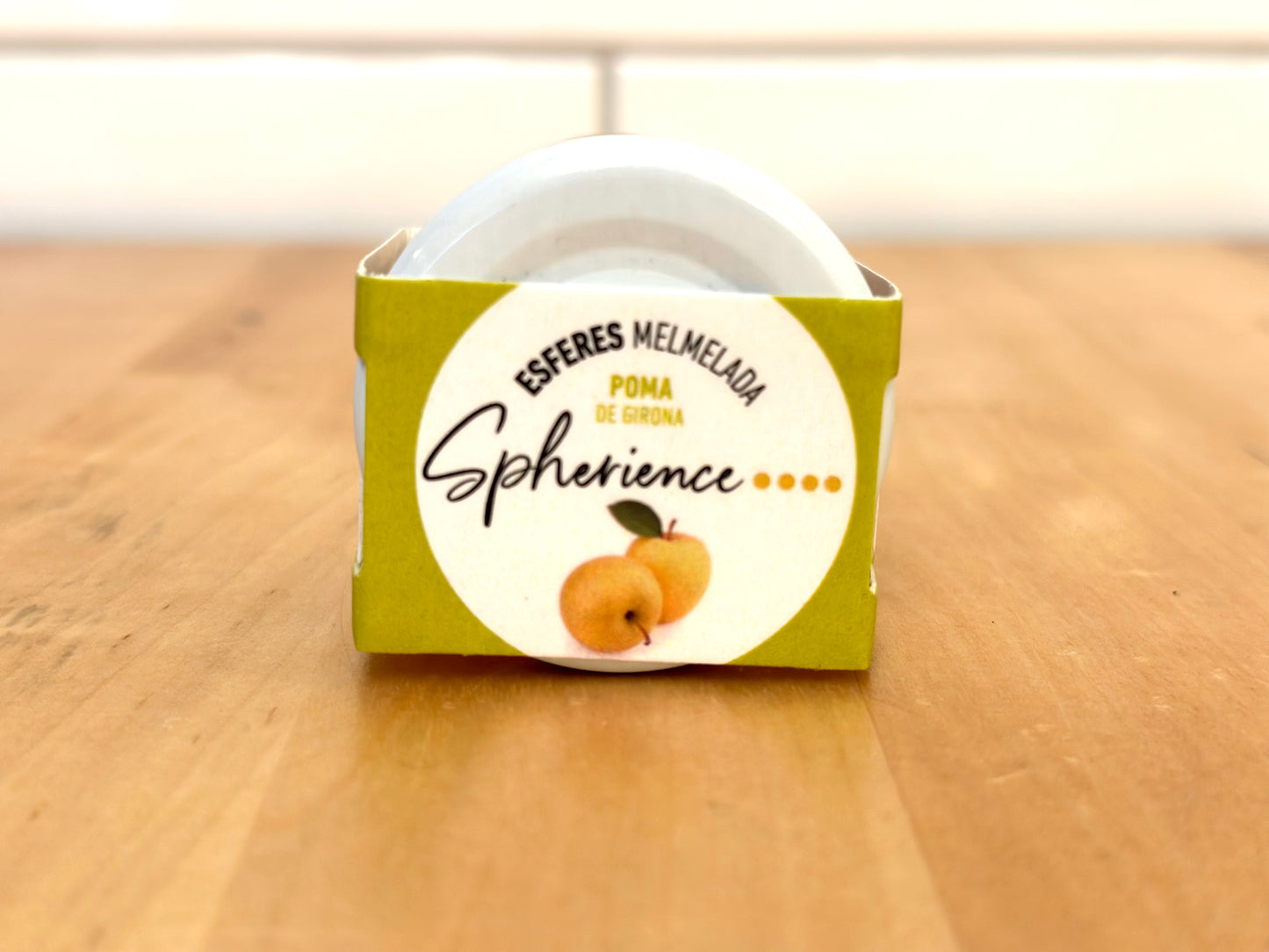 
                  
                    SPHERIENCE Apple Jam Spheres for Cheese
                  
                