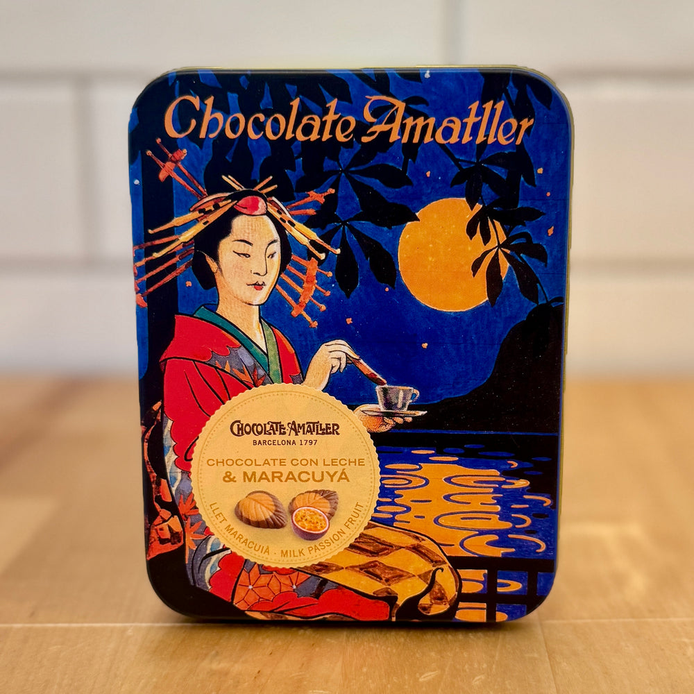 CHOCOLATE AMATLLER Milk Chocolate Passionfruit Leaves Tin 60g
