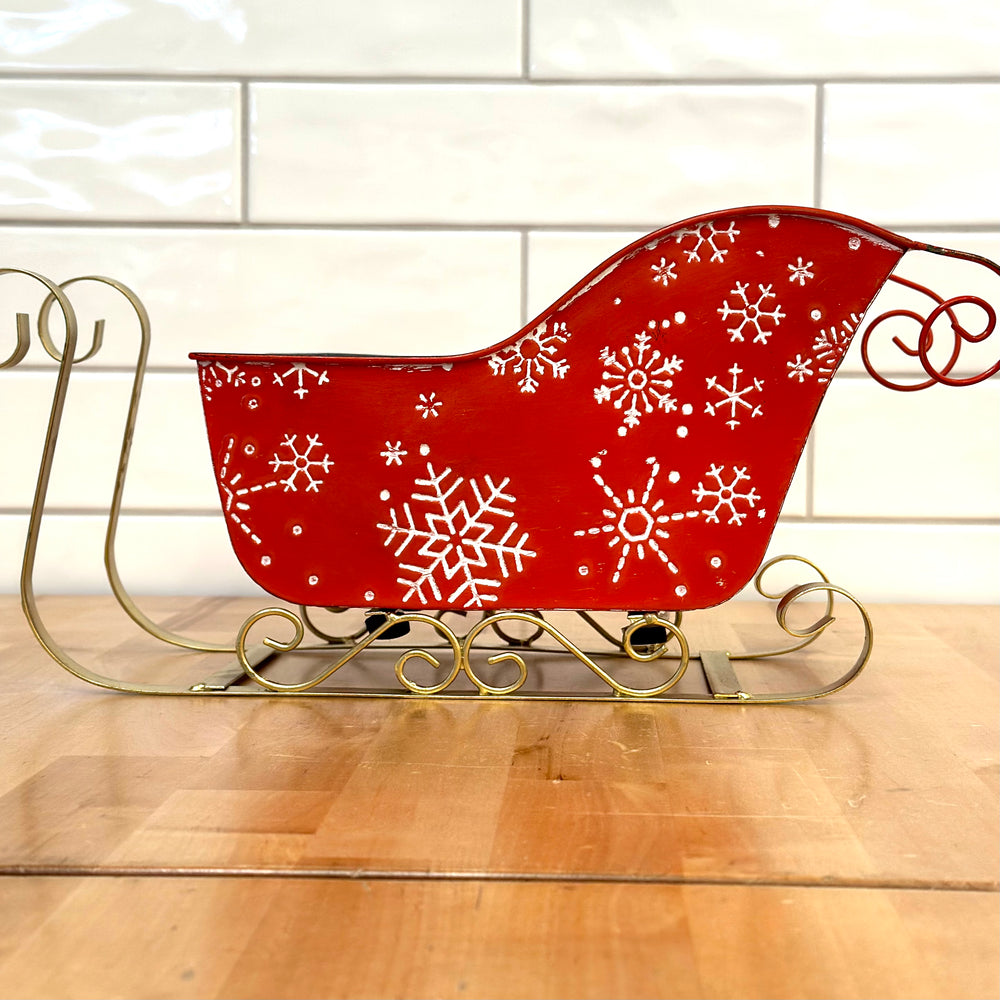 LUCKY Christmas Sled Gift Basket - Large 10”