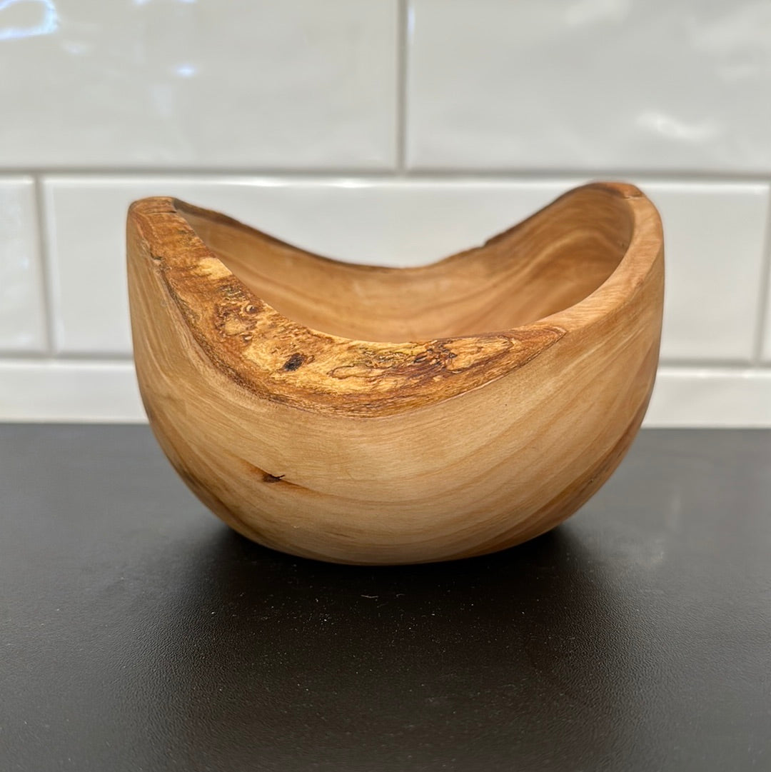 
                  
                    OLIVEN Rustic Round Snack Bowl 14cm
                  
                